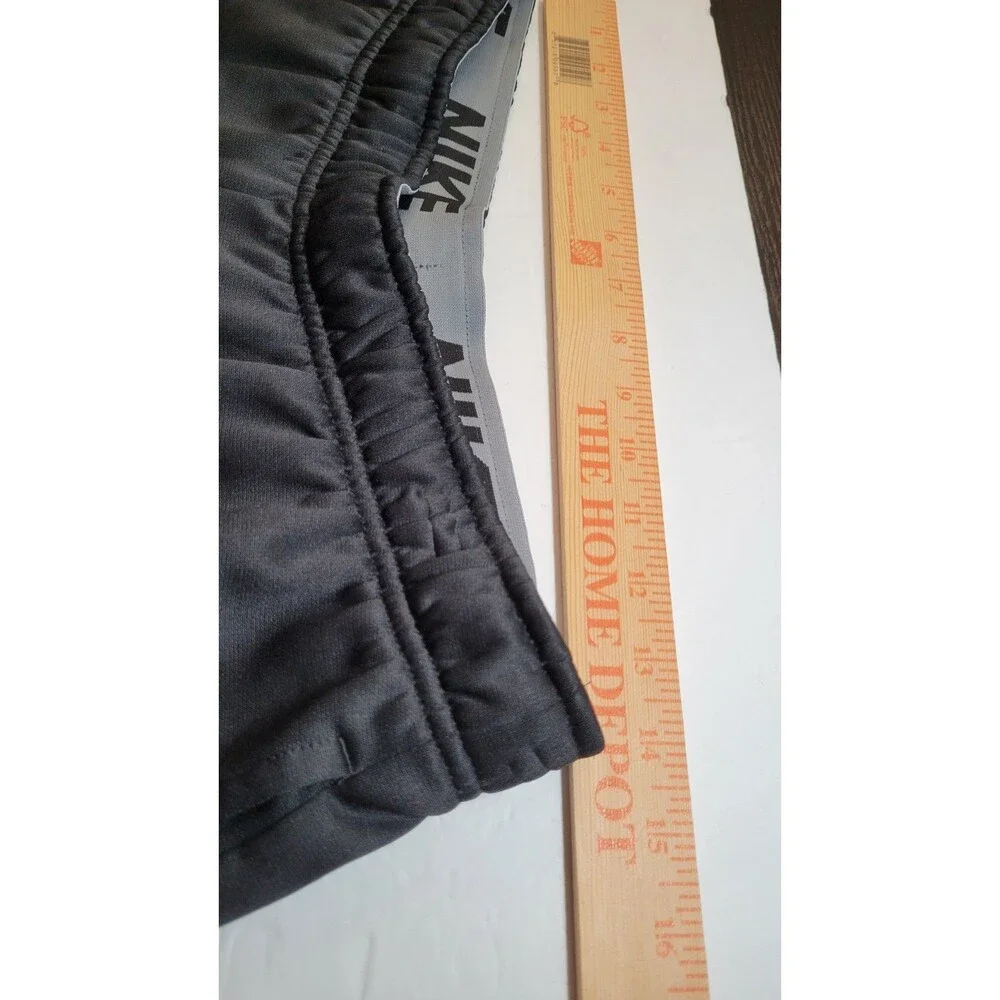 Nike men therma